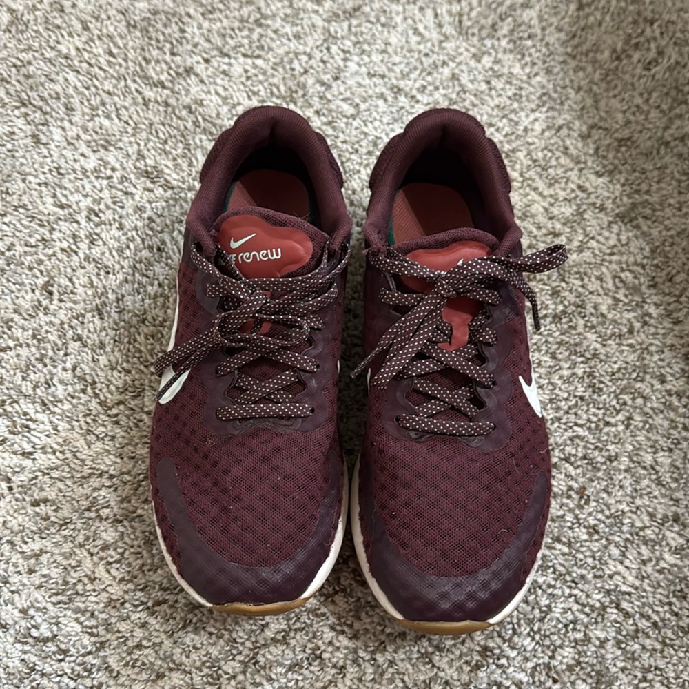 Nike Renew Sneakers